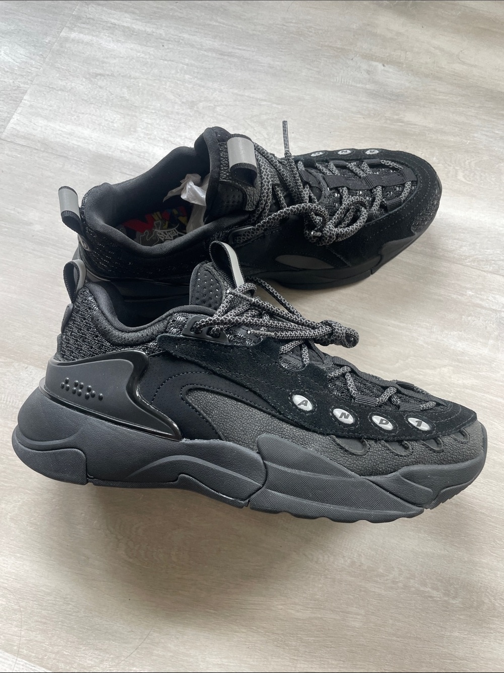 AND1 Marauder Men’s Basketball Shoes Size 8.5 Brand New